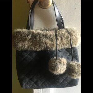 WOOL PURSE W/FAUX FUR